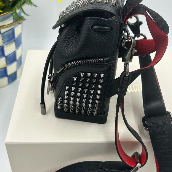 Christian Louboutin explorafunk key ring studded Crossbody bag made in Italy - Picture 7 of 16